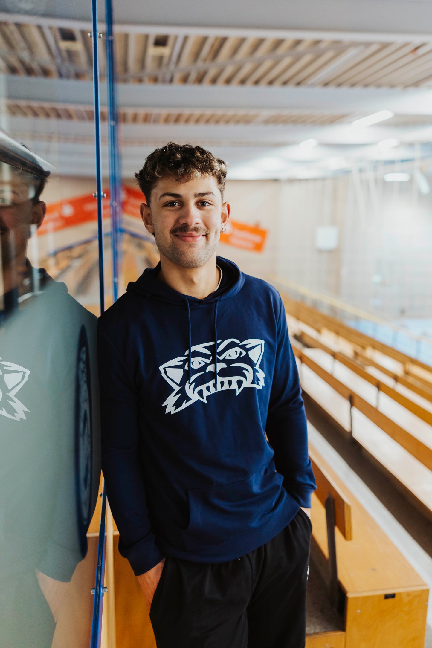 HOODIE FRONTPRINT NAVY